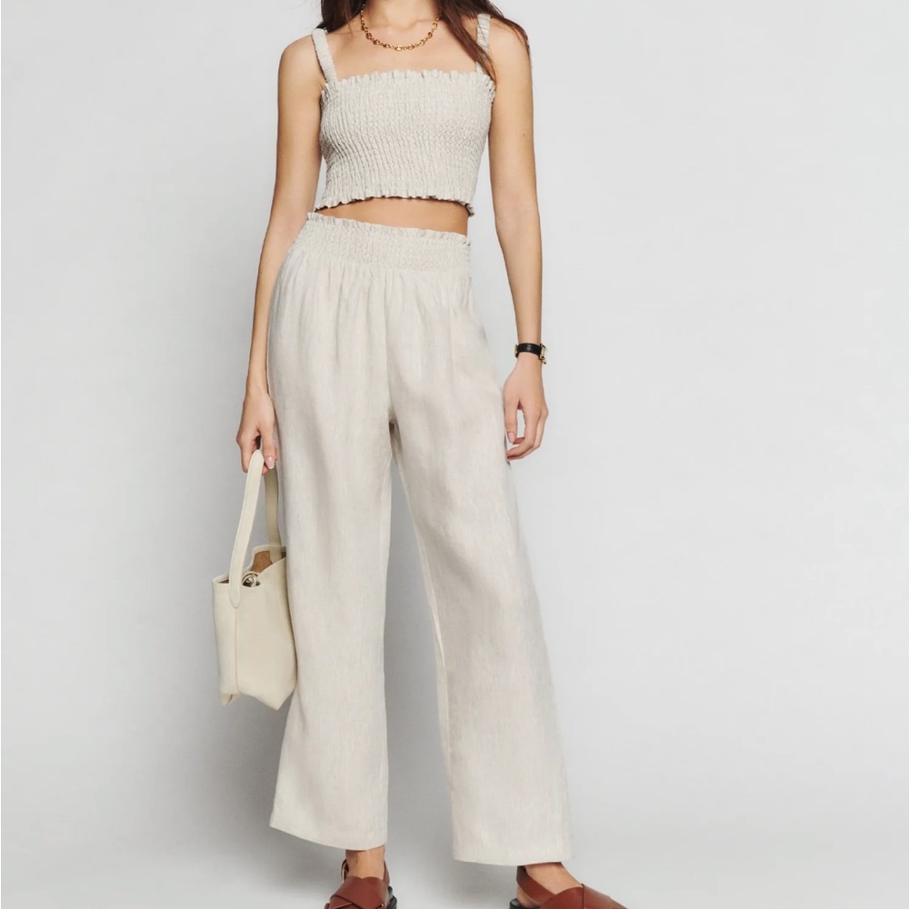 Reformation linen set - green